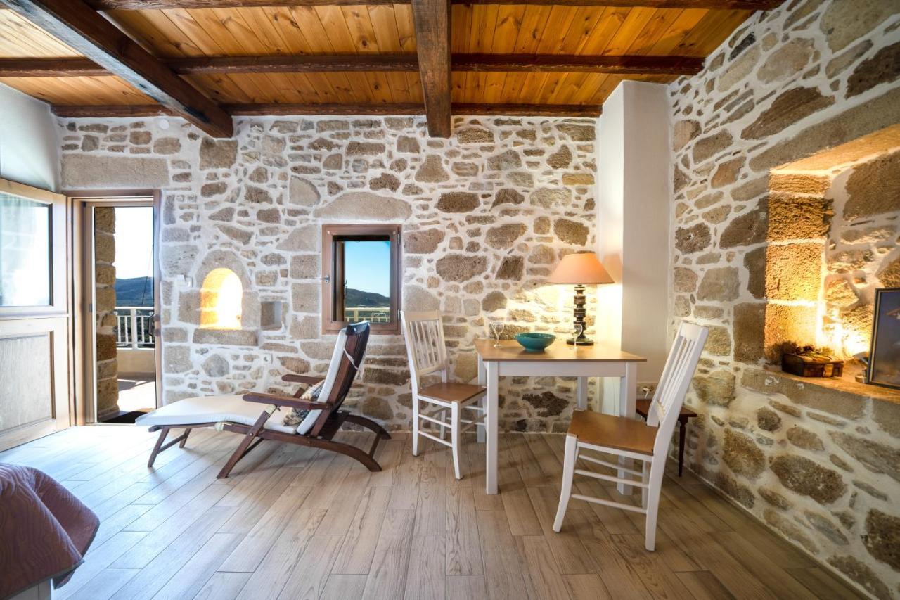 ファラサルナMary'S Stone Houseアパートメント エクステリア 写真